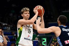 Το δίλημμα του Κουζμίνσκας στους παίκτες της ΑΕΚ για το Ελλάδα - Λιθουανία (vid)