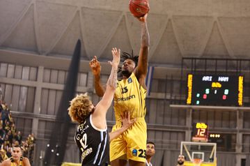 LIVE: ΑΡΗΣ - ΧΑΜΠΟΥΡΓΚ ΤΑΟΥΕΡΣ