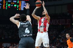 Σε διαφορετική έδρα και... χώρα το Παρτιζάν - Ολυμπιακός