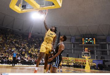 Τα highlights από την εντυπωσιακή νίκη του Άρη κόντρα στο Αμβούργο (vid)