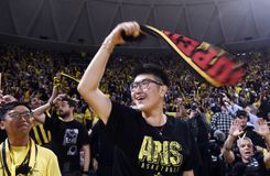 Τι είπε ο Σιάο από το μικρόφωνο στο ημίχρονο του Άρης-Αμβούργο (pic)