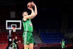 Ο Παναθηναϊκός στη «Fernando Buesa Arena» για την πρόβα τζενεράλε πριν τη Μπασκόνια (vid, pics)