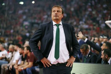 Οι τραυματισμοί που πληγώνουν τον Παναθηναϊκό και δεν επιτρέπουν στον Αταμάν να δουλέψει με όλο το ρόστερ