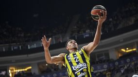 Ανατροπή από το -19 και νίκη για τη Φενέρμπαχτσε με πρωταγωνιστή τον Μπόλντγουϊν