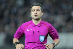 Σοκαριστικές δηλώσεις από πρώην διαιτητή της Super League: «Δέχθηκα απειλητικό τηλεφώνημα»