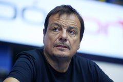 Ο Άταμαν αποκάλυψε πότε και πως έρχεται ο Φαρίντ στον Παναθηναϊκό - Καμία εξέλιξη στην περίπτωση του Μπάσι