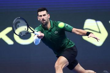 Ματσάρα στο T- Center, ισοφάρισε ο Τζόκοβιτς σε 1-1