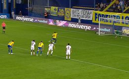 Ο Παναιτωλικός άνοιξε το σκορ κόντρα στην ΑΕΛ Novibet με το πέναλτι του Ενκολόλο