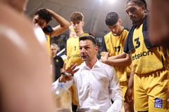 Μίλιτσιτς: «Προτεραιότητα η άμυνα, αλλά τα 21 λάθη είναι υπερβολικά»