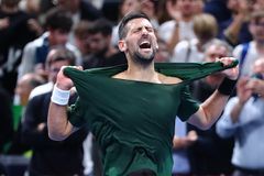 Ο Τζόκοβιτς έσκισε τη φανέλα του και πανηγύρισε έντονα (pics)