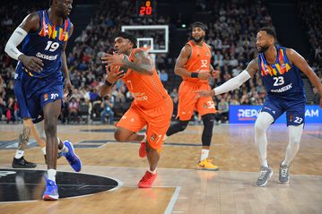 Τα highlights της επικράτησης της Βαλένθια επί της Βιλερμπάν