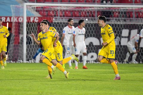 Επαγγελματική νίκη στις Σέρρες και «βλέπει» οκτάδα ο Παναιτωλικός