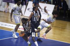 Εντυπωσιακή ανατροπή και νίκη για τον Κόροιβο επί των Μαχητών