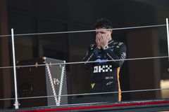 Νόρις: «Έσπασε η καρδιά μου, νόμιζα ότι δεν θα έκλαιγα» (vid)