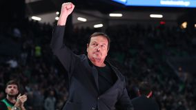 Η γροθιά του Άταμαν και το χαμόγελο του Ναν…