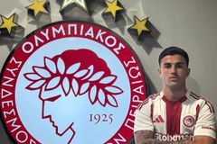 Ο Ολυμπιακός ανακοίνωσε τον Αντόνιο Θαρθάνα