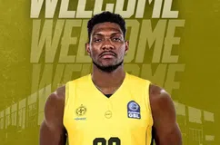 Ενίσχυση στη ρακέτα για το Μαρούσι με Σίλβιο Ντε Σόουζα