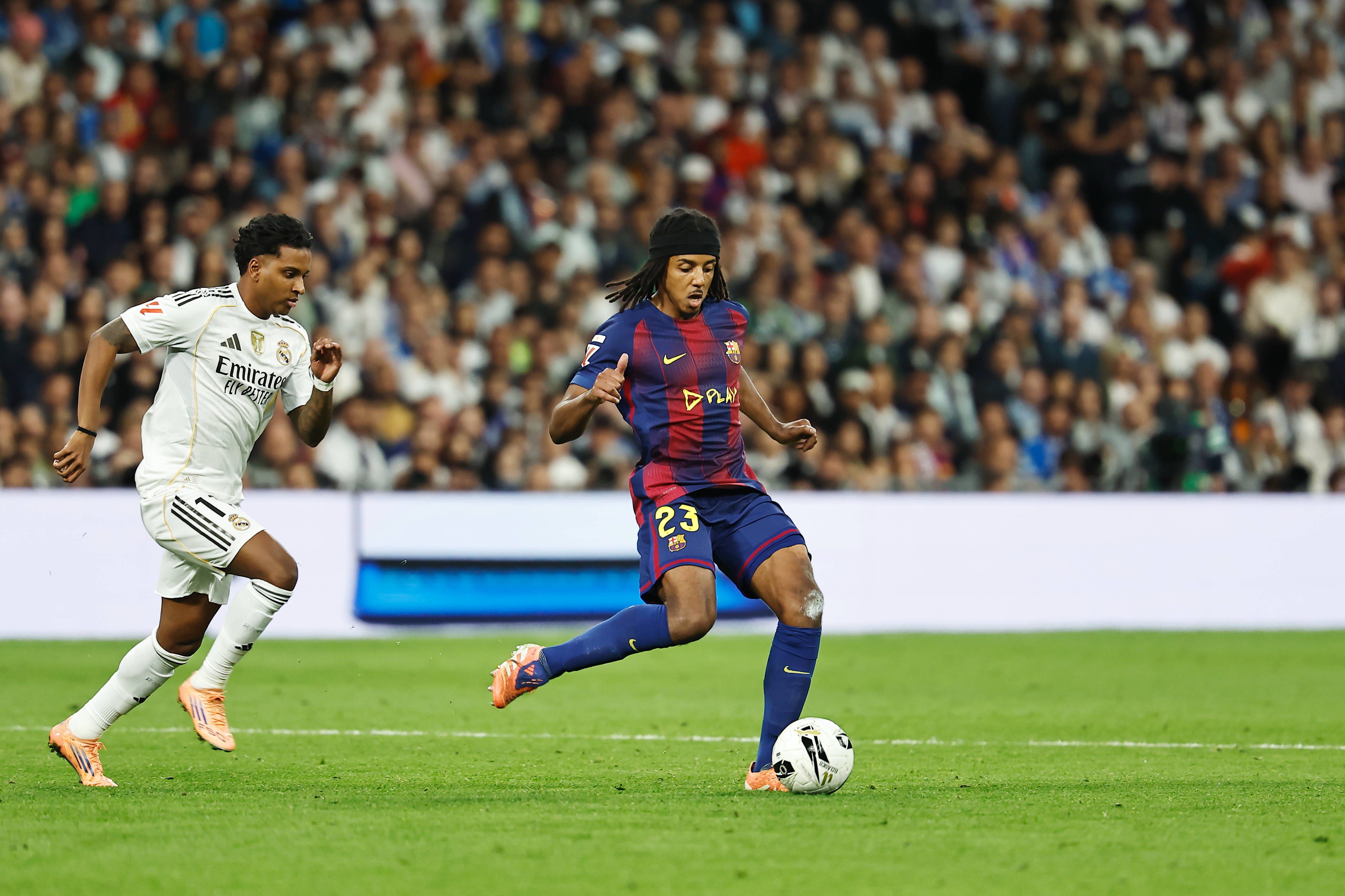 Ποιος ο λόγος που ήταν αλλοιωμένα τα εμβλήματα της Μπαρτσελόνα και της Ρεάλ Μαδρίτης στη Σαουδική Αραβία