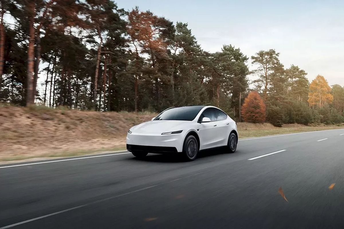 Το πιο προσιτό Tesla Model Y Long Range διαθέσιμο στην Ελλάδα (+τιμές)