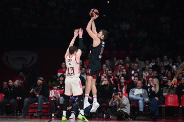 Βεζένκοφ: «Είναι σημαντικό όταν όλοι είναι υγιείς να βρούμε τη χημεία μας»