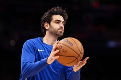 Στην Τόφας ο Φουρκάν Κορκμάζ