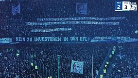 Μισή ώρα διακοπή στο Αμβούργο - Ανόβερο για απειλητικό πανό