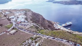 Επιδεινώνεται η σταθερότητα του εδάφους στο λιμάνι της Σαντορίνης - Κινδυνεύει από κατολισθήσεις