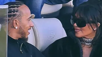 Τέλος στο κρυφτό για Χάμιλτον και Καρντάσιαν: Κοινή εμφάνιση στο Super Bowl εν μέσω φημών για σχέση (vid)