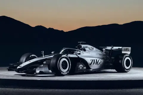 Η Cadillac αποκάλυψε το livery για την είσοδό της στη Formula 1 το 2026 (vid & pics)
