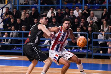 Η Λευκάδα άντεξε την αντεπίθεση του Βίκου και βλέπει πρωτιά