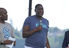 Ολόκληρο το βίντεο με τον Σον Κεμπ να πυροβολεί και την αστυνομία να τον καταδιώκει