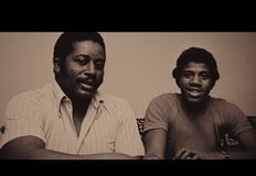 Πένθος για τον Μάτζικ Τζόνσον - Έχασε τον πατέρα του