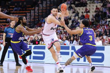 Παπανικολάου: «Όταν δουλέψαμε όλοι μαζί, η εικόνα μας άλλαξε κατευθείαν - Στόχος παραμένουν τα playoffs»