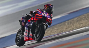 Επιβλητικός Μάρτιν στον Αγώνα Σπριντ του Κατάρ