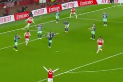 Ο Χάβερτς «ξελάσπωσε» την Άρσεναλ και την έστειλε στην κορυφή