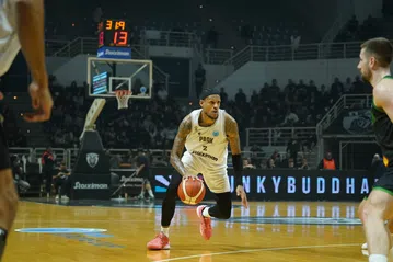 FIBA Europe Cup: «Ζεσταίνει» το ΠΑΟΚ – Περιστέρι με αφιέρωμα πριν τον προημιτελικό