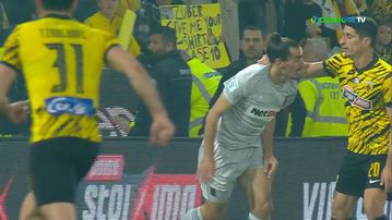 Η ένταση μεταξύ Μάνταλου και Χριστοδουλόπουλου - Ήρθαν στα χέρια οι δύο παίκτες (vid)