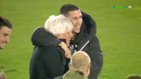 «Τρελάθηκε» με Πέρεθ ο Γιοβάνοβιτς, η θερμή αγκαλιά με τον Αϊτόρ (vid)