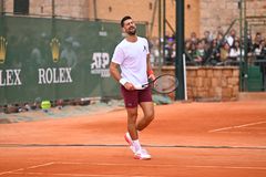 Αποκλείστηκε ο Τζόκοβιτς και... χαμόγελα για τον Τσιτσιπά