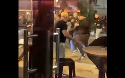 Άγριες συμπλοκές οπαδών της Παρί Σ.Ζ. και της Άστον Βίλα (vid)