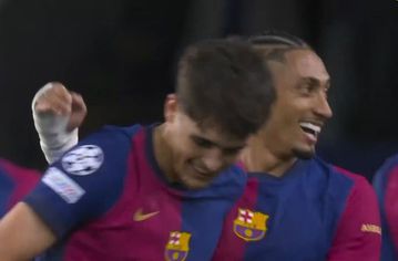 Μπαρτσελόνα - Ντόρτμουντ: Ο Ραφίνια «έκλεψε» το γκολ του Κουμπαρσί για το 1-0