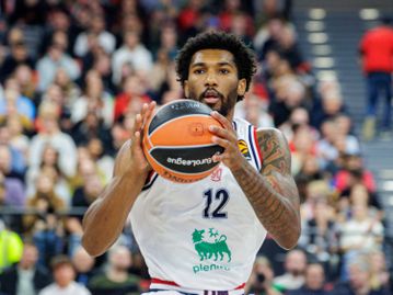 ΑΡΜΑΝΙ ΜΙΛΑΝΟ - ΜΠΑΓΕΡΝ