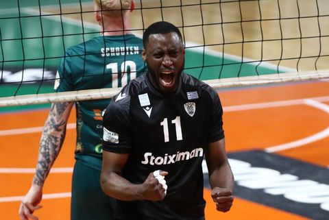 Ο ΠΑΟΚ έφυγε με το διπλό από την Νέα Σμύρνη και «πέταξε» στους τελικούς της Volley League!