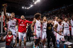 Μεγάλη Εβδομάδα, μεγάλη ομάδα!