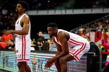 Ο τρομερός Φαλ επέστρεψε με τάπες και ασίστ σαν να μην πέρασε μία μέρα (vid)