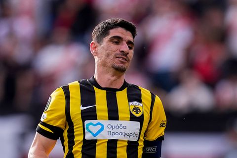 Αναγκαστική αλλαγή στο Ράγιο Βαγιεκάνο-ΑΕΚ ο Μάνταλος