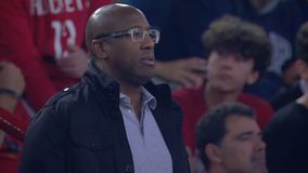 Στο ΣΕΦ ο Μάικ Μπράουν για να δει τον Βεζένκοφ στο Game 5 του Ολυμπιακού με την Φενέρμπαχτσε