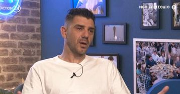 Κατσουράνης: «Αν χάσει η ΑΕΚ από τον Βόλο θα βγω γυμνός στην εκπομπή» (vid)