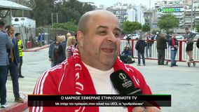 Σεφερλής: «Είμαι στο θέατρο και πανηγυρίζω για τα γκολ του Ολυμπιακού»