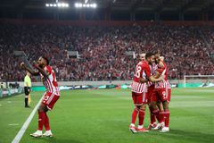 Εκτοξεύτηκαν τα έσοδα του Ολυμπιακού με την πρόκριση στον τελικό του Conference League - Το ποσό που μπορεί να πάρει σε περίπτωση κατάκτησης